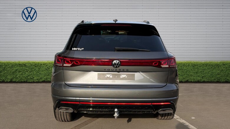 Volkswagen Touareg 3.0 V6 TDI 4Motion 286 Black Edition 5dr Tip Auto Diesel Estate